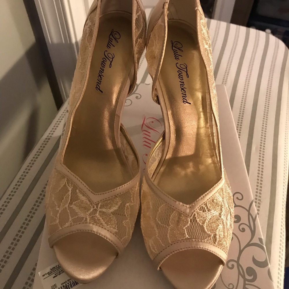 2/$25 Summer SALE 💝🎉🛍 Lulu Townsend